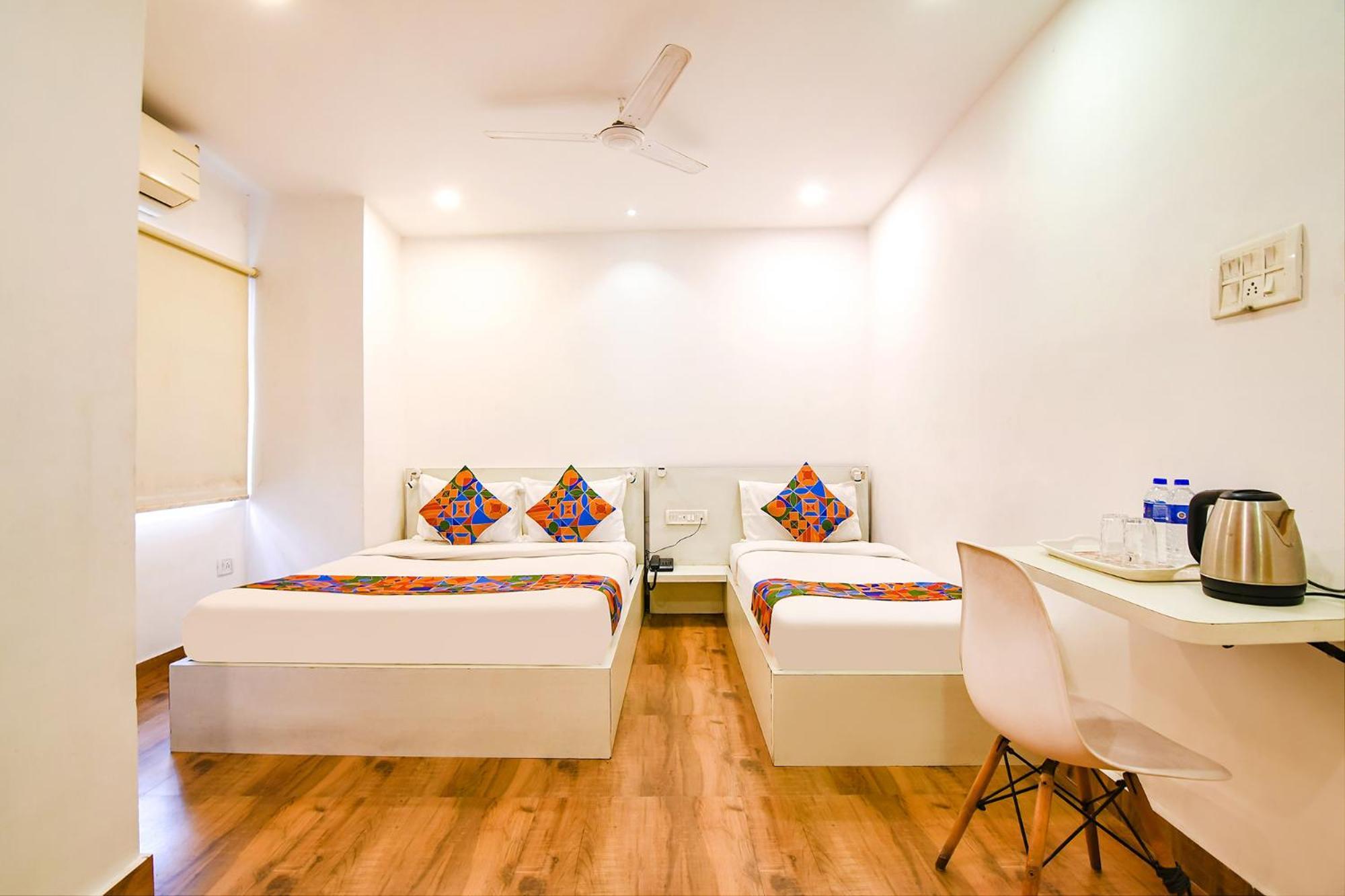 Fabhotel Globe Express - Nr Ruby Hospital 콜카타 외부 사진